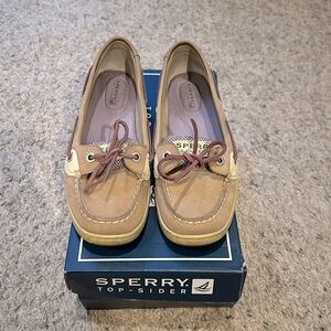 Sperry Angelfish purple women’s boat shoes